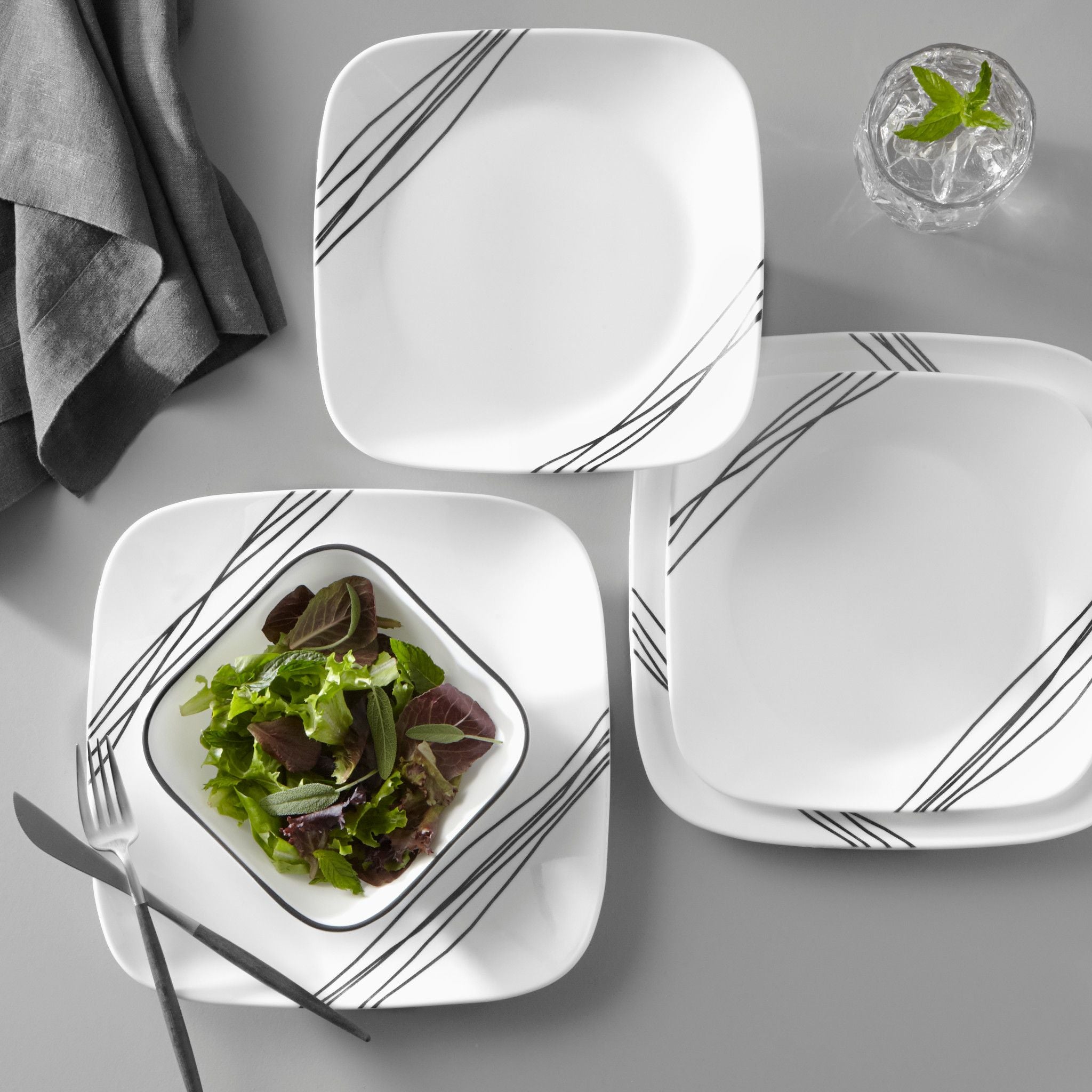 1134346_CO_Tabletop_Lifestyle_Square_Simple-Sketch_18pc-Set_3