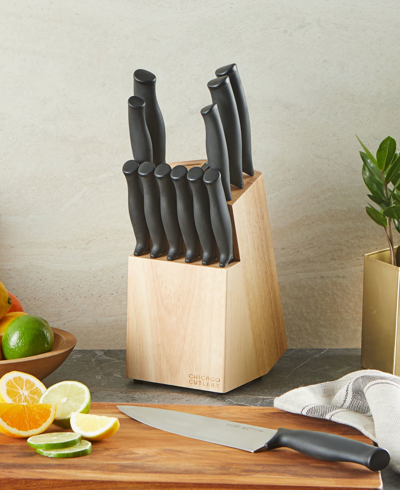 1151040_CC_Belmont-13pc-Set_Macys_1768x2160_Tile3